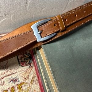 Eddie Bauer Brown Genuine Leather Belt - 1.25” wide, 42” long. Beautiful!